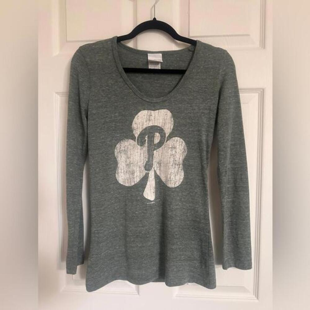 Philadelphia Phillies 5th & Ocean Heather Green Long Sleeve with Shamrock